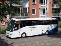 VDL Berkhof, BUS-139 von de Baar en Leendertse wartet in Middelburg auf seine Fahrgste;100830