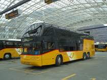 PostAuto Graubnden - GR 162'998 - Neoplan am 5. Mrz 2012 in Chur, Postautostation