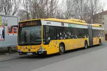 Der Hybrid Bus von Mercedes 462 008-3 stand am 15.03.2012 an der Endstadion in L�btau