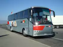 Bova Futura de la maison Novicar � Tramelan photographi� le 16.03.2012 sur l'aire de repos de Bavois sur l'autoroute Lausanne - Yverdon. 
- A l'origine, ce car appartenait � La Poste et portait les couleurs jaunes de l'entreprise