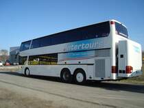 Setra 328 DT de la maison Intertours photographi� le 15.03.2012 � Avenches, devant l'entreprise Helvecie. 