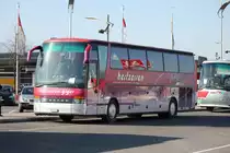 Setra 315 HDH de la maison Hertzeisen-Giger � Glovelier photographi� sur l'aire de repos de Bavois le 16.03.2012 entre Yverdon et Lausanne
- Ce v�hicule est peint aux couleurs actuelles de l'entreprise (le second v�hicule photographi� au m�me endroit le m�me jour porte lui les anciennes couleurs !)