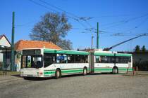 MAN NGE 152, Obus 011 der BBG-Eberswalde ist einer der letzten 4 MAN-Obusse in Eberswalde. Hier zeigt er sich am 19.03.2012 an der Endhaltestelle Ostend.