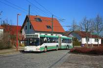MAN NGE 152, Obus 011 der BBG-Eberswalde ist einer der letzten 4 MAN-Obusse in Eberswalde. Hier zeigt er sich am 19.03.2012 auf der Saarstra�e in Ostend.