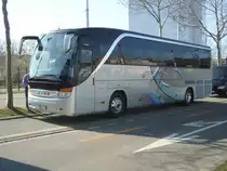Setra 415 HD de la maison Viaggi Orizzonti (Italia) photographi� le 21.03.2012 � Berne, � la Guisanplatz (pr�s de l'Allmend)