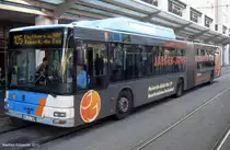 MAN Gas Bus mit neuer Werbung am Saarbr�cker Hauptbahnhof. Die Aufnahme des Foto war im M�rz 2012.