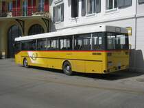 MB 405 Postauto Valais abgestellt beim Bahnhof Leysin-Feydey, 29.03.2012.