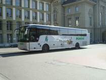 Van Hool T916 de la maison BORINI  Mgve (France) photographi le 26.03.2012 devant le Casino en ville de Berne