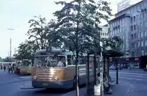 Kopenhagen AB Buslinie 35 (Leyland-DAB 1026) H.C. Andersens Boulevard / Rådhusplads (Rathausplatz) am 18. August 1970.