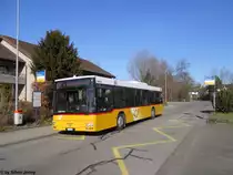 Postauto/PU Motrag Nr. 197 (MAN A21) am 1.4.2012 in Wiesendangen, Hinterdorf. Abends von Montags - Samstags und Sonntags whrend dem ganzen Tag ist der BEtrieb der Stadtbus LInie 610 in Wiesendangen eingestellt. Statt dessen wird die Postauto-Linie 615 ab Rickenbach ber Wiesendangen nach Oberwinterthur verlngert.