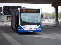 MB Citaro Nr.212 der RSAG Rostock an der Haltestelle HP L�tten Klein auf der Linie 38, 13.04.2012