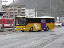 Postauto - Setra  313 UL  VS 241976 auf dem Bahnhofsplatz in Brig am 08.04.2012