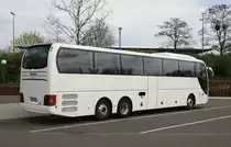 15.4.2012 Wolfsburg. Ein MAN Lions Coach der Autostadt