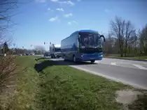 Neoplan Tourliner von Tholen aus Deutschland in Sassnitz am 16.04.2012