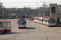Trolleybus depot # 1, Viele �koda 14Tr und Solaris Trollino 15, UAB Vilniaus vie�asis transportas, 11.04.20012 Vilnius