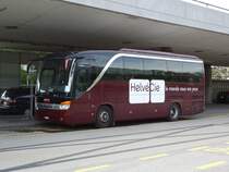 Setra 411 HD de l'entreprise HelveCie photographi� le 01.05.2012 � l'A�roport International de Gen�ve