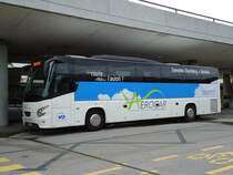 VDL Futura de la maison VDF et portant le titre A�rocar, photographi� le 01.05.2012 � l'A�roport International de Gen�ve