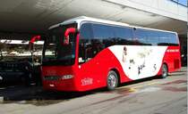 Volvo 9900 de l'entreprise TMR en route pour le compte de la maison Buchard photographi� le 07.05.2012 � l'A�roport International de Gen�ve