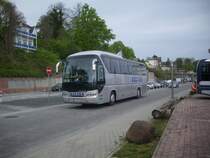 Neoplan Tourliner von B�lter aus Deutschland im Stadthafen Sassnitz am 11.05.2012