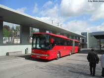 DB/Sdbadenbus FR-JS 112 (Setra SG 321UL) am 2.5.2012 beim Bhf. Schaffhausen, da die Strecke Schaffhausen - Erzingen infolge Gleisbauarbeiten unterbrochen war.