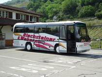 Neoplan Jetliner de la maison Riechsteiner et Weber photographi le 24.05.2012  Twann