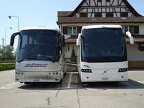 Bova Futura (Burki) et Volvo 9700 (ex-Hirsbrunner) photographis le 25.05.2012  Twann