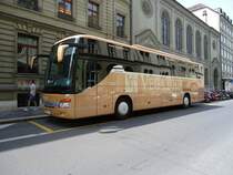 Setra 415 GT-HD de la maison Vega Tours photographi� le 31.05.2012 � Berne