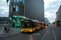 Wagen 4022 (MAN NG 313 / MAN GN03) im Juni 2012 auf der Linie 8 der Langen Nacht der Wissenschaften am S+U Bahnhof Friedrichstrae.
