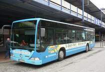 Ein MB-Citaro der VKP, macht Pause, am ZOB, in Kiel Wagen 994.
