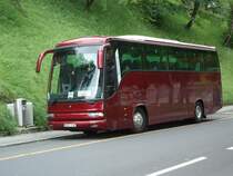 Scania Touring d'une maison polonaise photographi le 08.06.2012 prs de la Brengraben  Berne