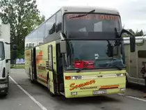 LAG EOS portant les couleurs de Sommer Touristik mais en route pour Gold Tours sur la ligne Gen�ve - Sarajevo photographi� le 08.06.2012 sur l'aire de repos du Grauholz pr�s de Berne