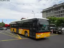CarPostal/PU SAPJV Nr. 60 (Mercedes CitaroII O530LE) am 5.6.2012 beim Bhf. Morges. Mit 45 Fahrzeugen ist PU SAPJV der gr�sste PU in der Schweiz.
