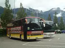 Bahnersatz zwischen Fl�elen und G�schenen: Zurkirchen, Malters - LU 15'652 - Setra am 11. Juni 2012 beim Bahnhof Fl�elen