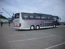 Setra 417 GT-HD von Krautgartner aus sterreich im Stadthafen Sassnitz am 03.06.2012