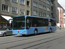 Mercedes Citaro von Distribus fhrt zur Haltestelle Schifflnde. Die Aufnahme stammt vom 21.06.2012.