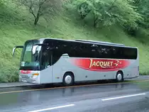 Setra 415 GT-HD de la maison Jacquet Voyages (France) photographi� le 02.07.2012 � Berne
. ce m�me v�hicule a d�j� �t� photographi� le 27.05.2012 sur l'autoroute Berne - Zurich