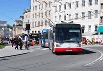 Van Hool AG 300 T Obus, S-615JH in Salzburg - 25.04.2012