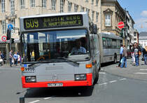 MB O 405 GN2 - BN-SW4328 der SWB  legt  sich in die Kurve - 02.06.2012