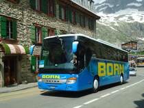 Born, Olten - Nr. 10/SO 106'552 - Setra am 1. Juli 2012 in Furka, Belvedere