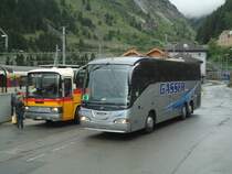 Bahnersatz zwischen G�schenen und Fl�elen: Gasser, Altdorf - UR 9290 - Scania/Irizar am 1. Juli 2012 beim Bahnhof G�schenen