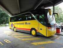 Setra 411 HD de la maison Grindelwald Bus photographi� le 08.07.2012 su l'aire de repos de Pratteln, pr�s de B�le
