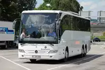 Mercedes Benz Tourismo de la Bundeswehr photographi� le 07.07.2012 pr�s de Berne 