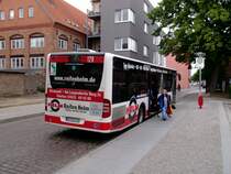 Ein Mercedes-Benz Citaro Facelift der Stadtwerke Stralsund, aufgenommen am 5.Juli 2012.