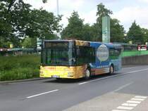 MAN Niederflurbus 2. Generation auf der Linie 233 am S-Bahnhof Leverkusen Mitte.(9.7.2012)
 
