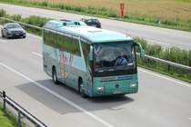 Mercedes Benz Tourismo de la maison Freiburger Reisedienst photographi le 08.07.2012  Oensingen 