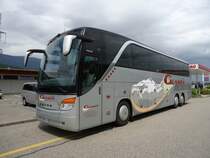 Setra 416 HDH de la maison italienne Calanda photographi le 29.07.2012 sur l'aire de repos de Pieterlen