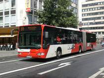 Mercedes-Benz O 530 II (Citaro Facelift) auf der Linie 33 nach Aachen Fuchserde an der Haltestelle Aachen Bushof.(10.7.2012) 