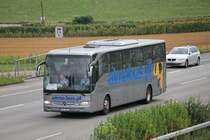Mercedes Benz Tourismo de la maison AlmaBus.pl photographi le 29.07.2012 prs de Berne 