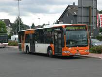 Mercedes-Benz O 530 II (Citaro Facelift) auf Dienstfahrt am S-Bahnhof Hattingen Mitte.(11.7.2012)