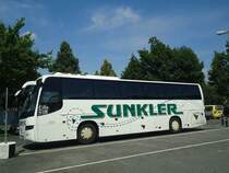 Aus Oesterreich: Sunkler, Golling - HA 640 EY - Volvo am 2. August 2012 in Thun, Seestrasse